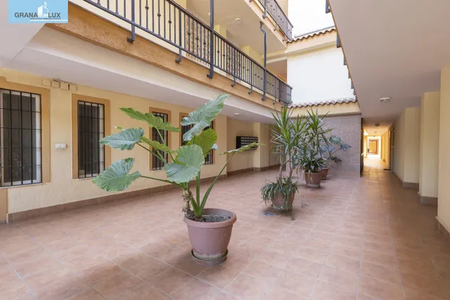 Espectacular piso reformado en Gójar — 37