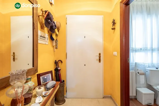 AMPLIA CASA DE 5 DORMITORIOS EN ALHENDÍN, GRANADA — 37