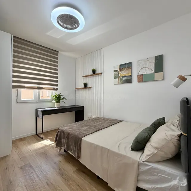 Apartamento 2 habitaciones 78m² en venta - Estacion de autobuses — 11