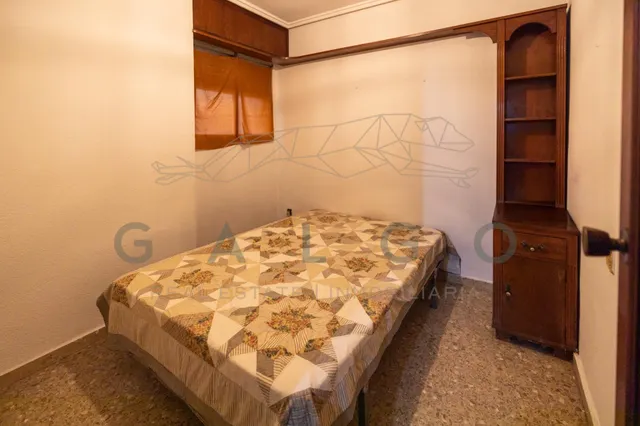 PISO EN ALQUILER JUNTO A LAS UNIVERSIDADES — 18