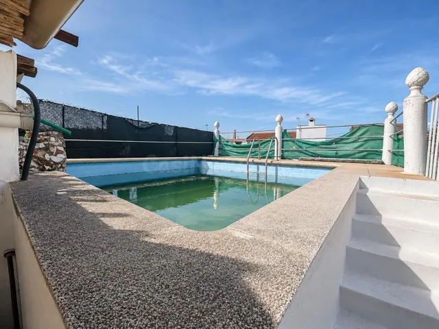 Casa con piscina y huerto independiente de 300 m2 junto a La - foto 3