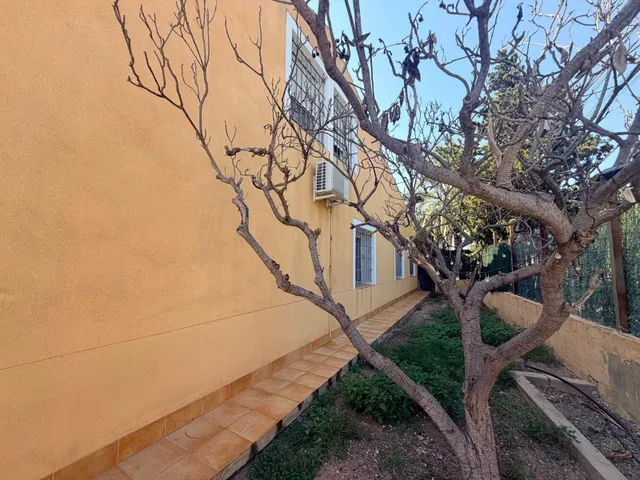 DOS CASAS EN UNA EN MATOLA SOLO EN ALQUILER — 20