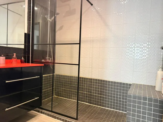 SE VENDE 2º PISO EN EL COLL DEN RABASSA — 14