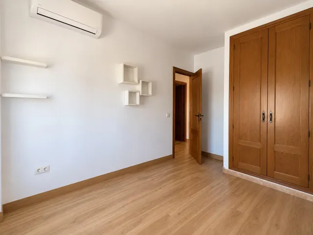 ¡ESPECTACULAR ADOSADO EN LA LÍNEA DE LA CONCEPCIÓN! — 21