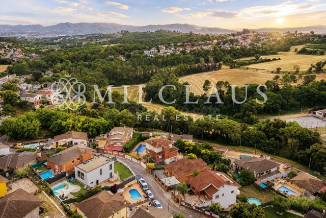 Casa o chalet independiente en venta en Calle d'Enric Morera - foto 4
