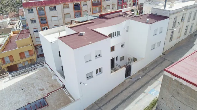 Piso en excelente zona de Macael — 23