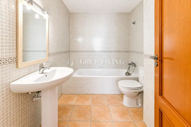 CASA PAREADA PARA DISFRUTAR DEL ESPACIO, TRANQUILIDAD Y CALIDAD DE VIDA EN SANT PERE DE RIBES — 15