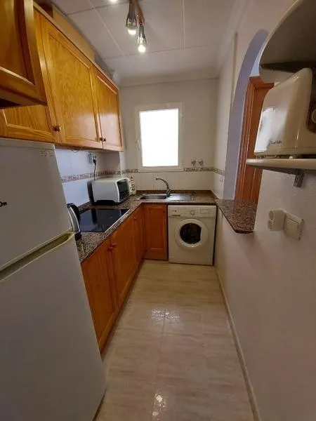 Precioso apartamento 2 dorm. en Torrevieja 600m de la playa del Cura — 8