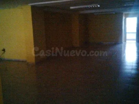 BAJO COMERCIAL EN ENSACHE JUNTO A LA PLAZA ROJA - foto 5