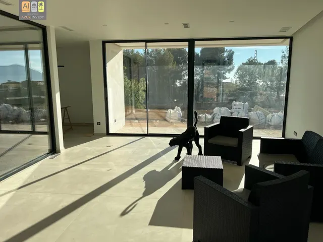 obra nueva — 13