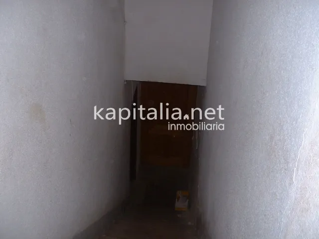 Casa a la venta en La Vila de Ontinyent. — 9