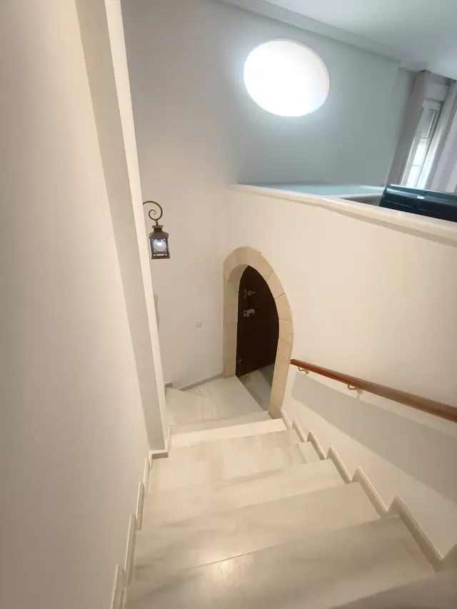 Amplio Duplex en el Barrio Santa María — 13
