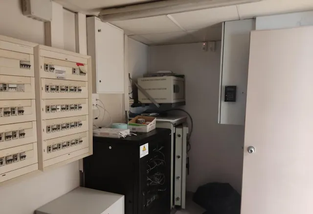 Local comercial 184m² en venta - El borras — 12