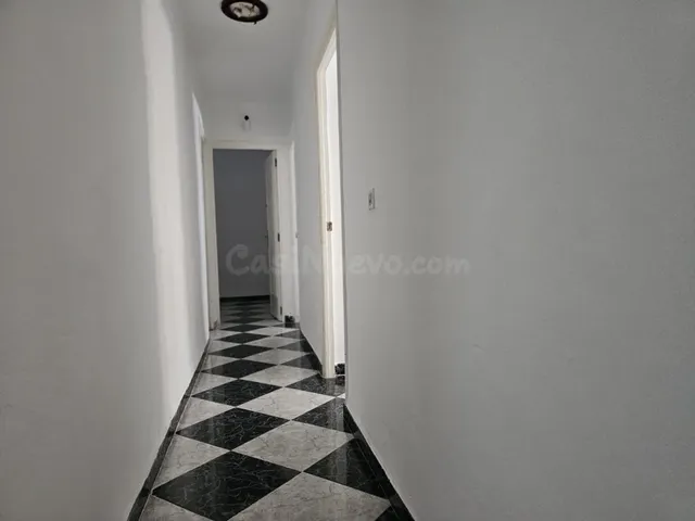 Piso en planta baja en el centro — 11