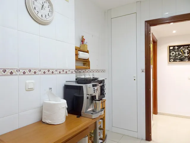 Piso de cuatro habitaciones en Teatinos — 14