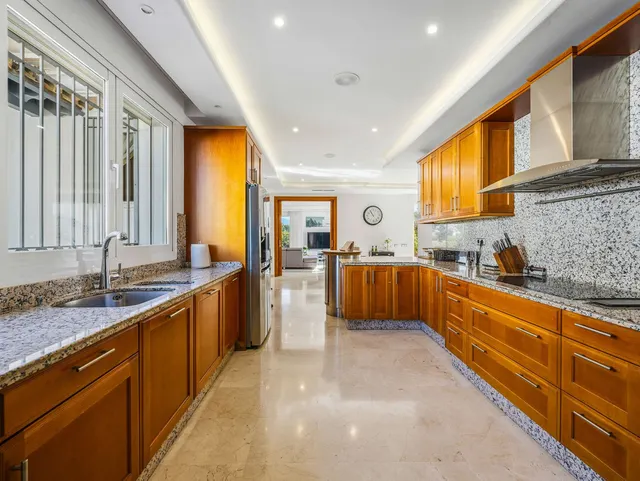 Chalet 7 habitaciones 660m² en venta - Marbella — 28