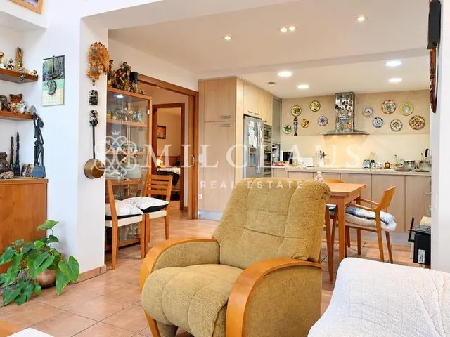 Casa o chalet independiente en venta en calle Mura, Talamanca — 28