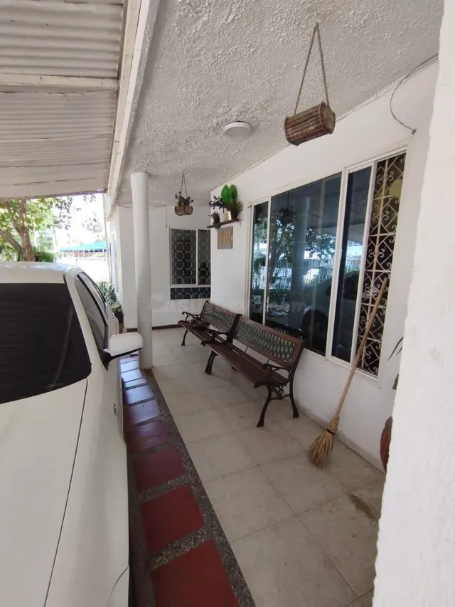 Casa 14 habitaciones 300m² en alquiler - Crespo - foto 3