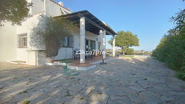 Chalet 4 habitaciones 274m² en venta - Costa Del Sol — 14