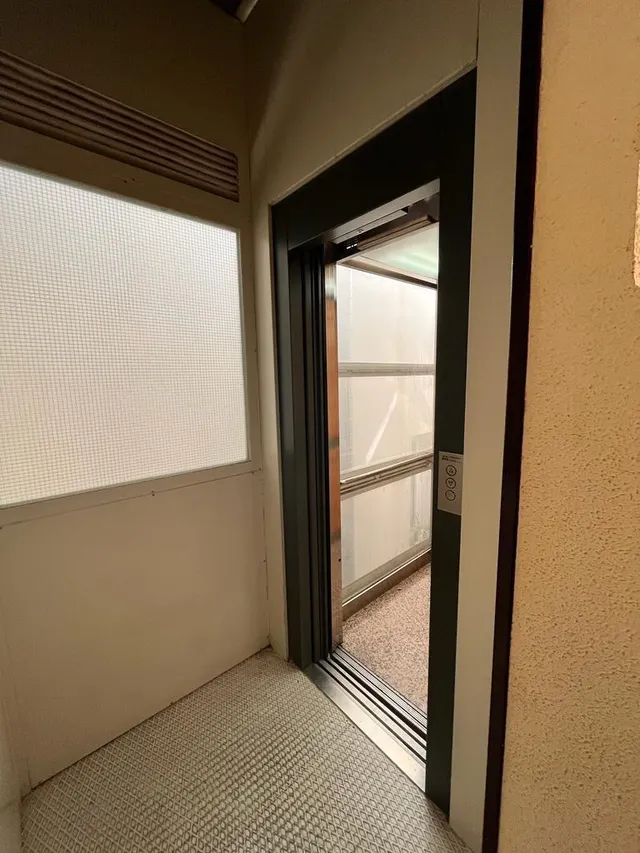 Piso 4 habitaciones 75m² en alquiler - Chamberí — 23