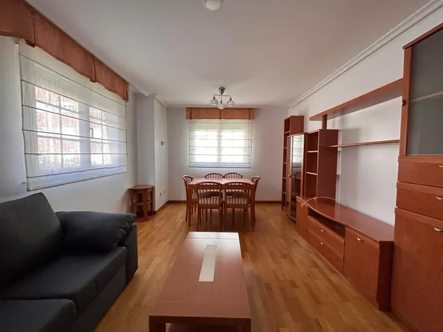 Se alquila piso centrico — 7