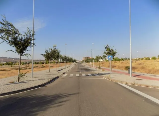 Tres parcelas en venta en zona de máxima expansión ( 180 met