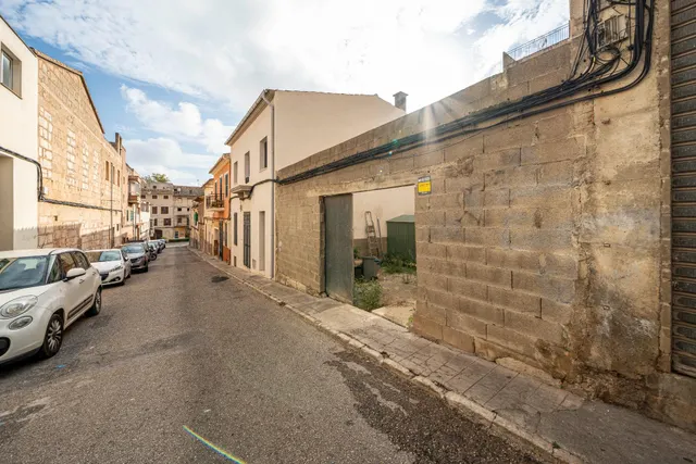 SOLAR URBANIZABLE EN MANACOR. — 21
