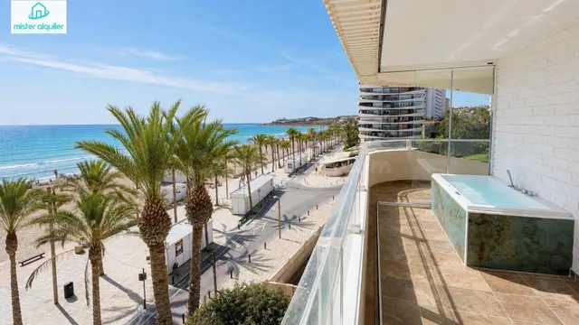 EXCLUSIVA VIVIENDA EN PRIMERA LÍNEA DE LA PLAYA DE SAN JUAN, CON JACUZZI Y VISTAS FRONTALES AL MAR — 40