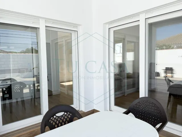 Vivienda de diseño en alquiler de larga duración cerca de La Barrosa — 21
