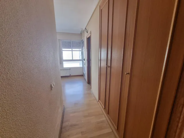 PISO AVDA. AMALIO GIMENO — 14