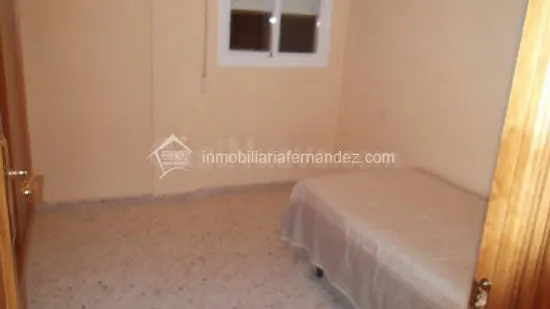 Piso en Malpartida de Cáceres - foto 5
