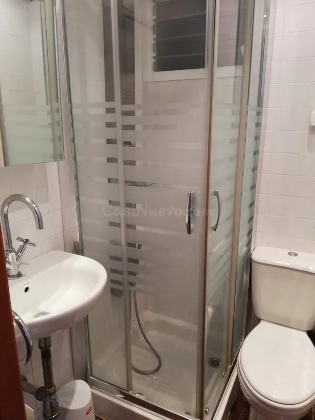 SE ALQUILA PISO AMUEBLADO EN NERVIÓN , JUNTO A PARADA DEL ME - foto 4