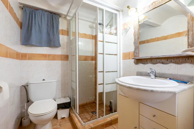 Parcela de 671m2 con 2 viviendas en Eucaliptus — 27