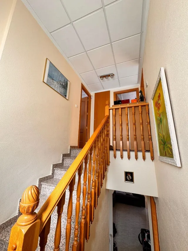 Villa 4 habitaciones 210m² en venta - Santa Ana-Miranda — 7