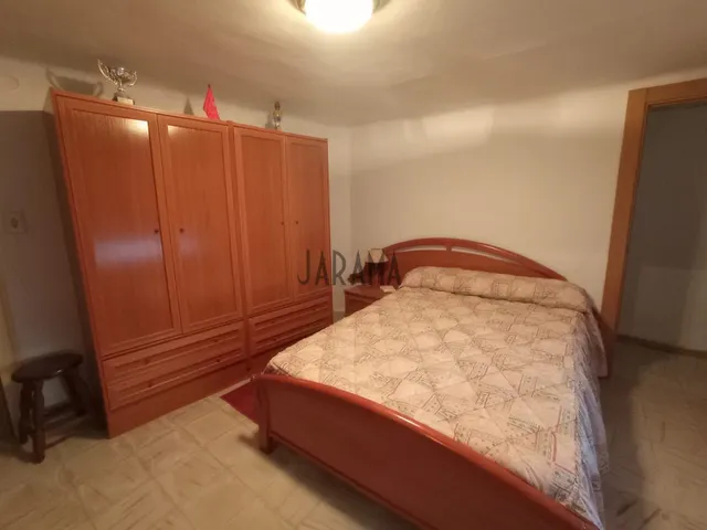 CASA EN FUSTIÑANA — 11