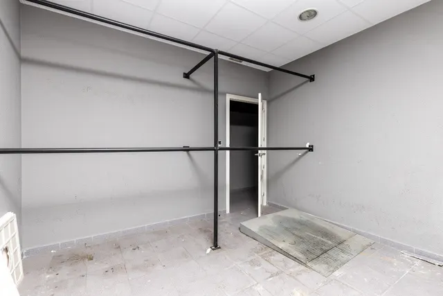 Local comercial 110m² en venta - Villarejo — 9