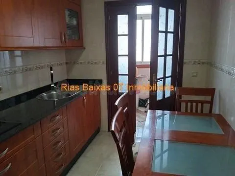 REF 3143 AMPLIO PISO DE 3 DORMITORIOS , 2 BAÑOS Y GARAJE EN  - foto 2