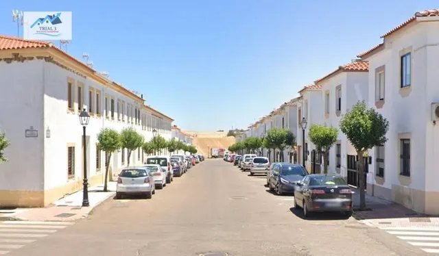 Venta Casa en Olivenza - Badajoz - foto 2