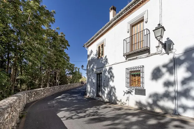 Casa reformada en el Camino del Sacromonte — 40