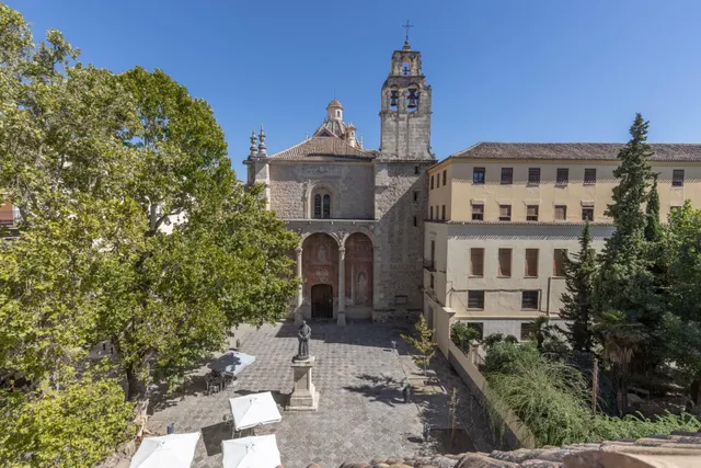 ¡CASA CON ENCANTO Y VISTAS EN PLENA PLAZA DE SANTO DOMINGO... EN EL EMBLEMÁTICO BARRIO DEL REALEJO! — 31