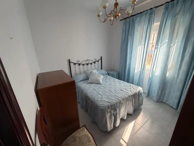 En venta vivienda de tres dormitorios en zona carlos iii — 11