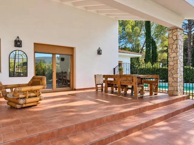 Exclusivo Chalet en Urbanización Helios, Ontinyent - ¡Tu refugio soñado! — 36