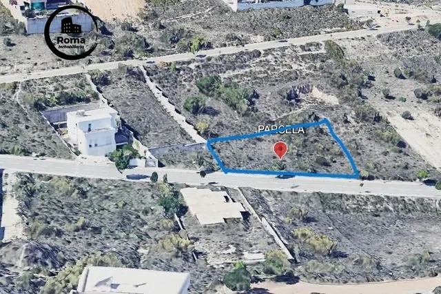PARCELA EN LOS ALTOS DE LA ZUBIA 773M2