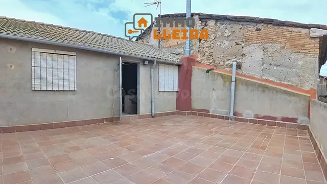OPORTUNIDAD Casa adosada en Ivars de Noguera — 4