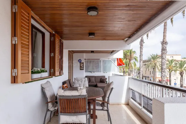 Exclusivo Apartamento Reformado en Primera Línea de Mar - Paseo Miramar, Salou — 25