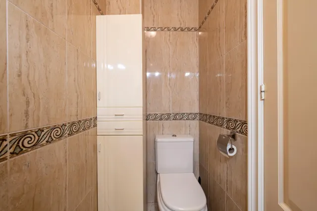 UNA CASA CON ALMA EN EL CORAZÓN DE ALMERÍA: 278 m2 Y DOS TERRAZAS PARA DISFRUTAR — 18