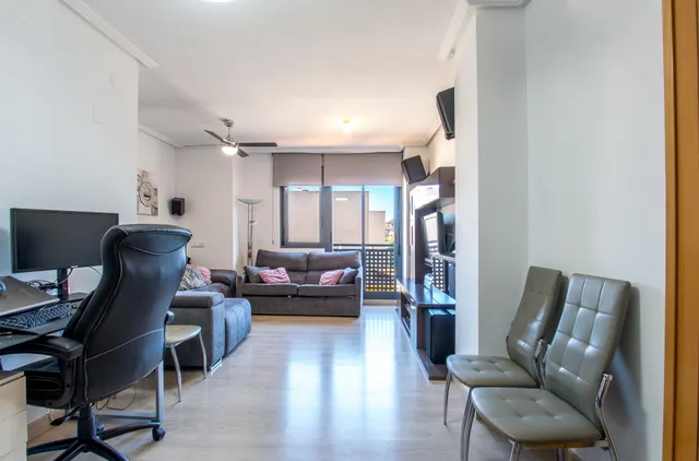 TU HOGAR EN CABEZO DE TORRES EN RESIDENCIAL CON PISCINA — 8