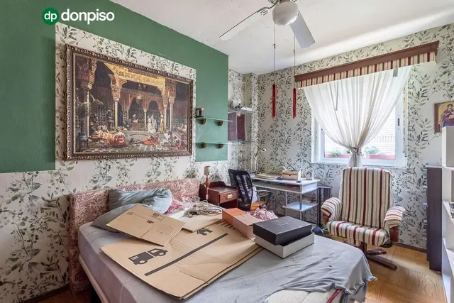 AMPLIO PISO JUNTO GRAN CAPITAN — 12
