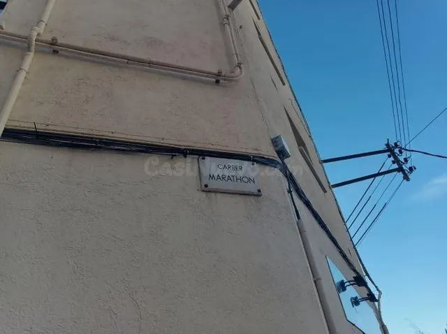 SE VENDE piso OKUPA en C Marathon de Mataró - foto 2
