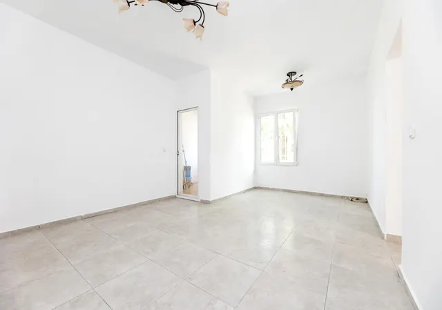 Piso en Venta en Casería De Montijo (Ganada) — 2